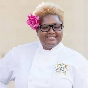 Meet your Posher, Samone